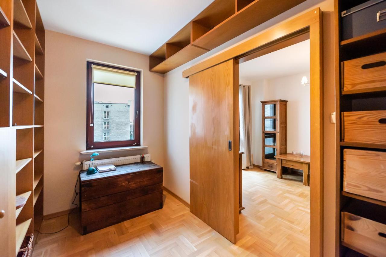 Woronicza Homey Wooden Apartment ワルシャワ エクステリア 写真