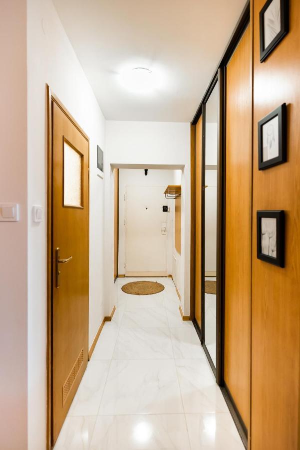 Woronicza Homey Wooden Apartment ワルシャワ エクステリア 写真